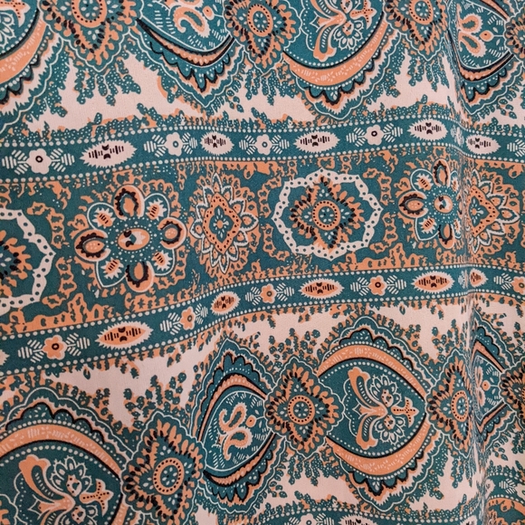 THML Patterned Dress - Picture 3 of 6